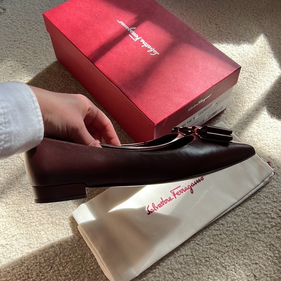 Salvatore ferragamo shoes - Picture 7 of 7